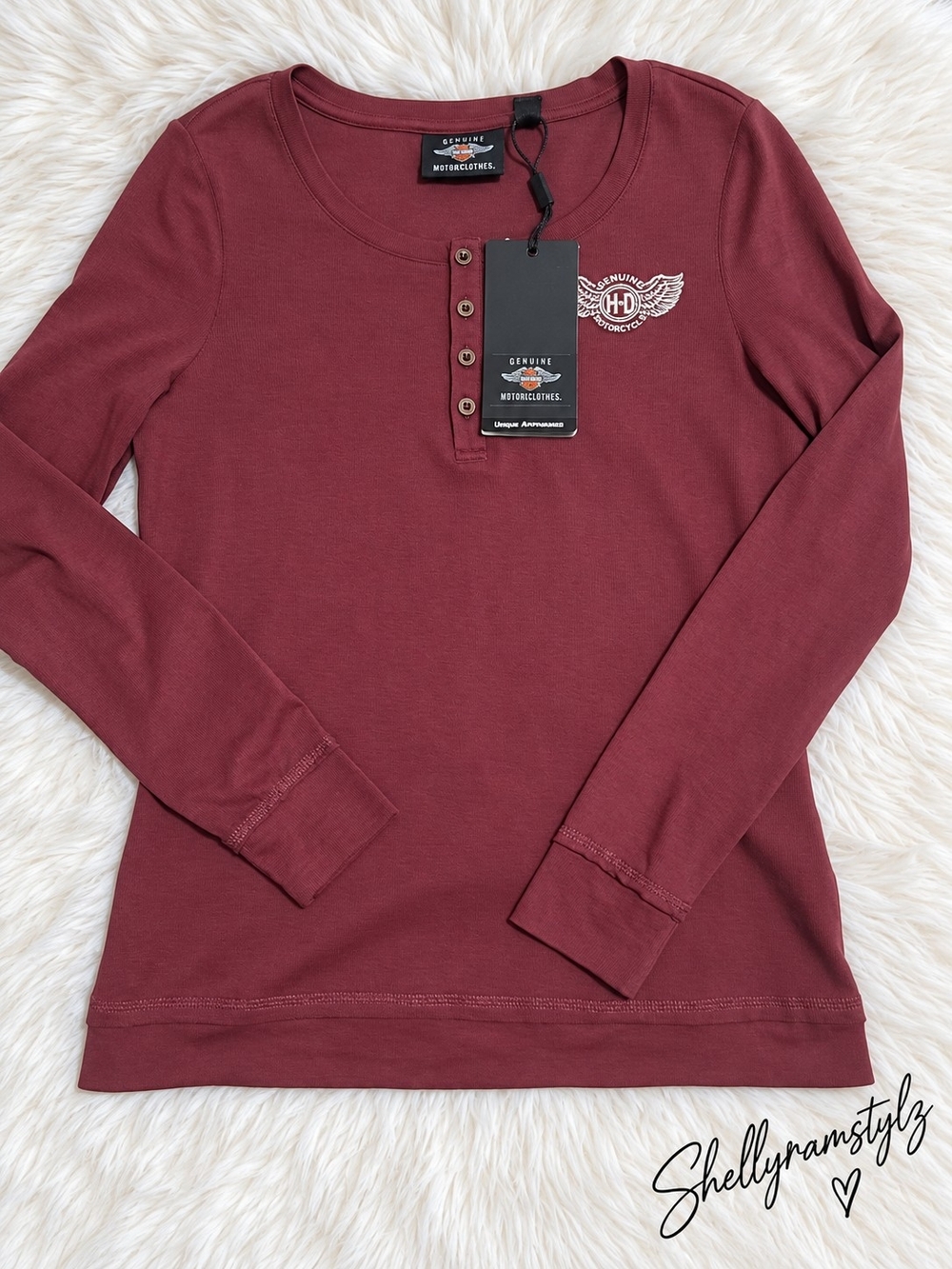 Harley-Davidson Women’s Ribbed Henley Long Sleeve Top Burgundy NWT Size Small - Picture 2 of 3